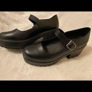 Trendy Platform Mary Jane Shoes